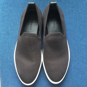 Banana Republic Sustainable Fly Knit Slip on Sneakers